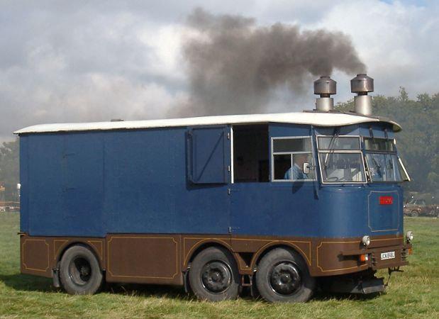 朝鲜蒸汽卡车图片