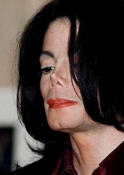 迈克杰克逊下巴的沟图片