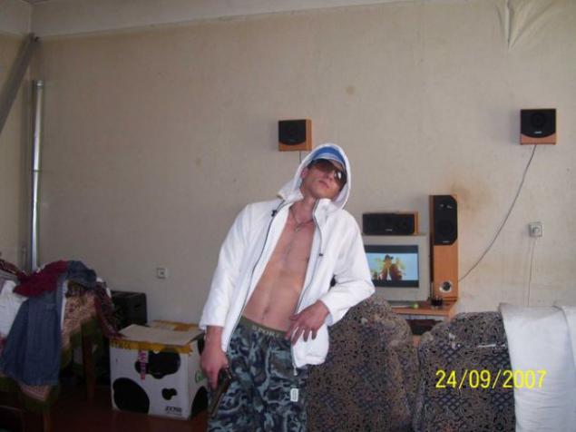 022be12290.jpg